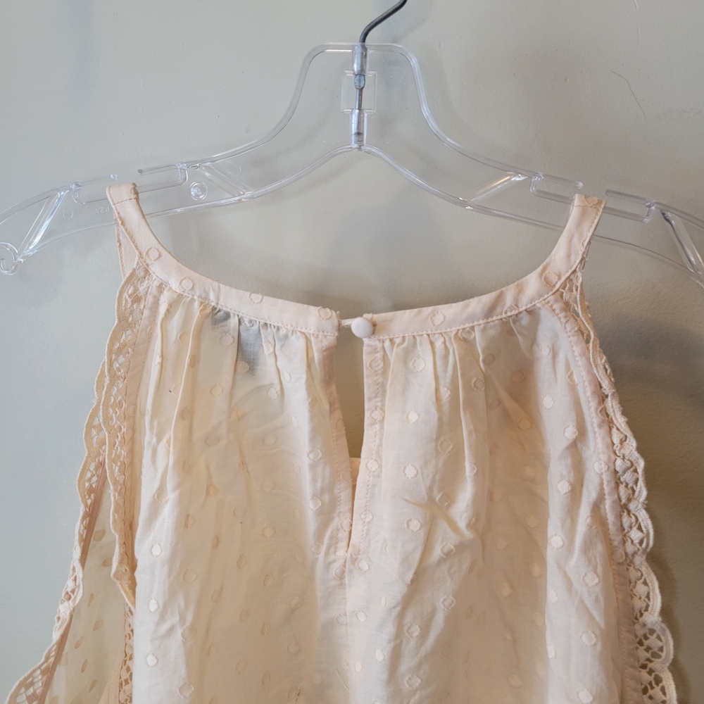 Torrid Cream Lace Detail Women's Top - Picture 5 of 5
